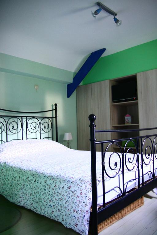 Gite De La Conciergerie Du Cheval Blanc Luttre Phòng bức ảnh