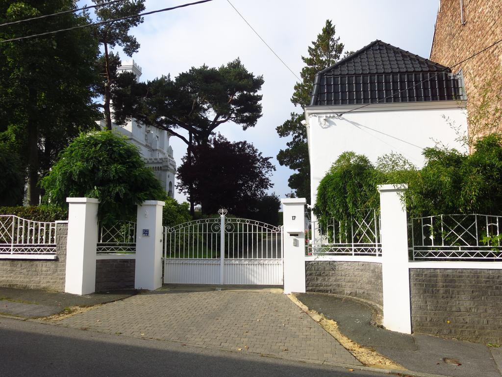 Gite De La Conciergerie Du Cheval Blanc Luttre Phòng bức ảnh